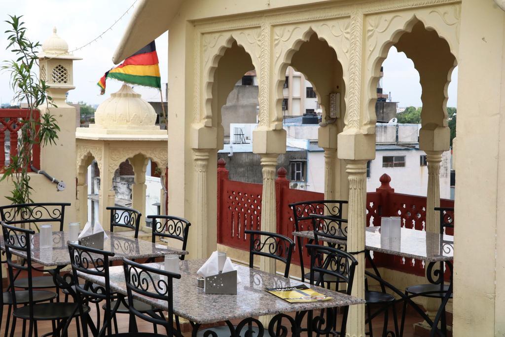Hotel Vaishnavi Dzsaipur Kültér fotó