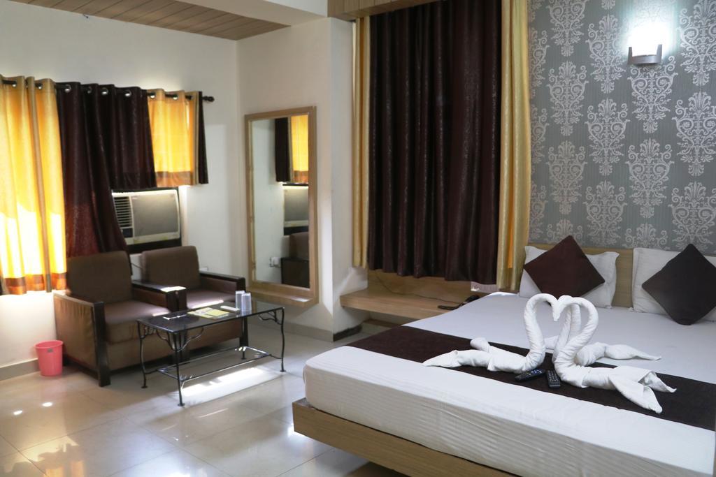 Hotel Vaishnavi Dzsaipur Kültér fotó