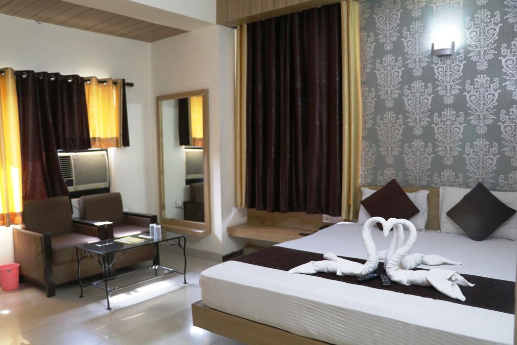 Hotel Vaishnavi Dzsaipur Kültér fotó