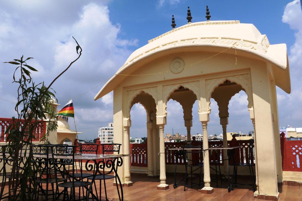 Hotel Vaishnavi Dzsaipur Kültér fotó