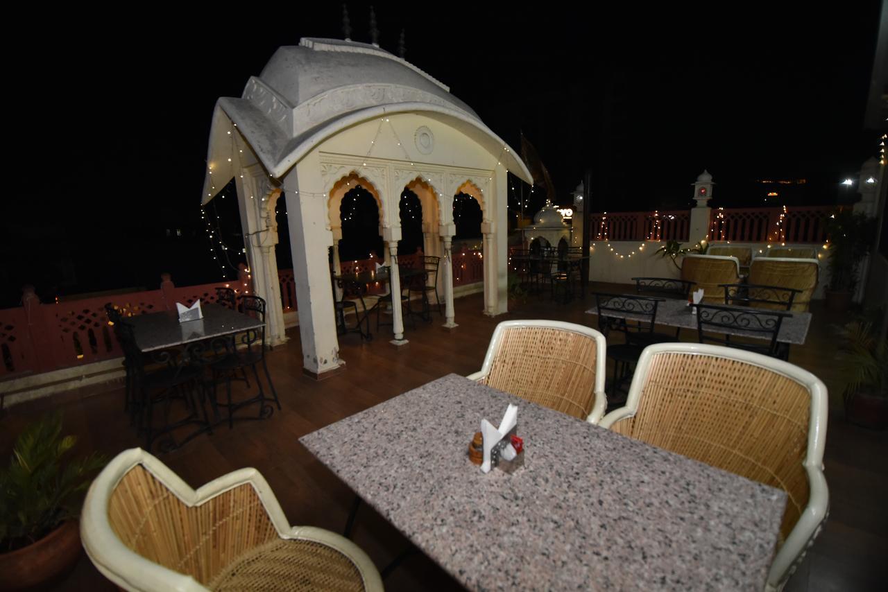 Hotel Vaishnavi Dzsaipur Kültér fotó