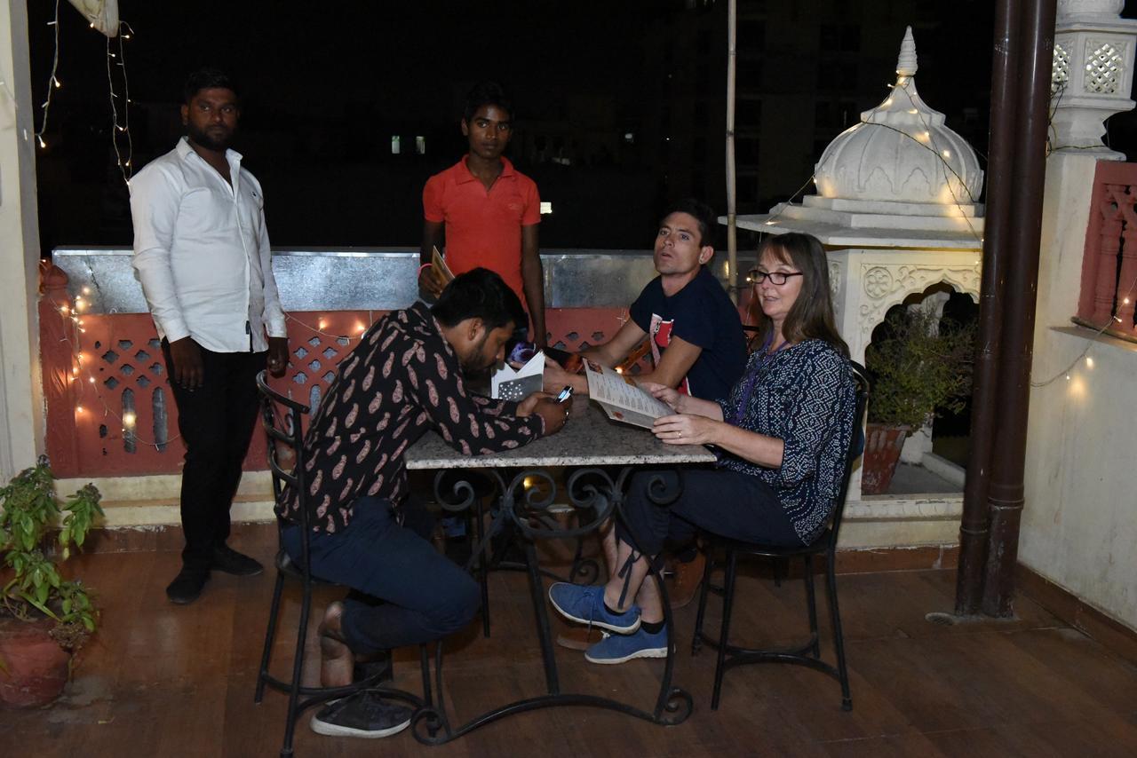 Hotel Vaishnavi Dzsaipur Kültér fotó