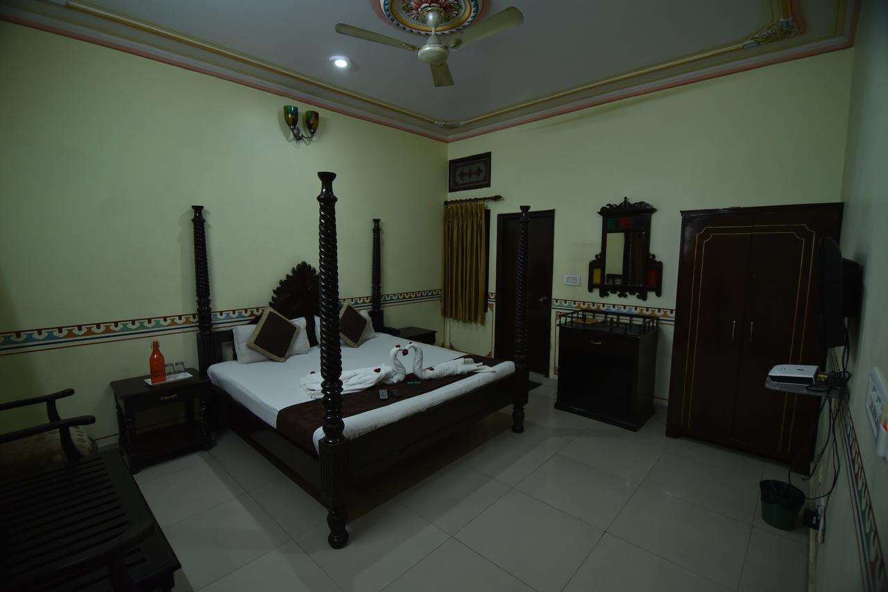 Hotel Vaishnavi Dzsaipur Kültér fotó
